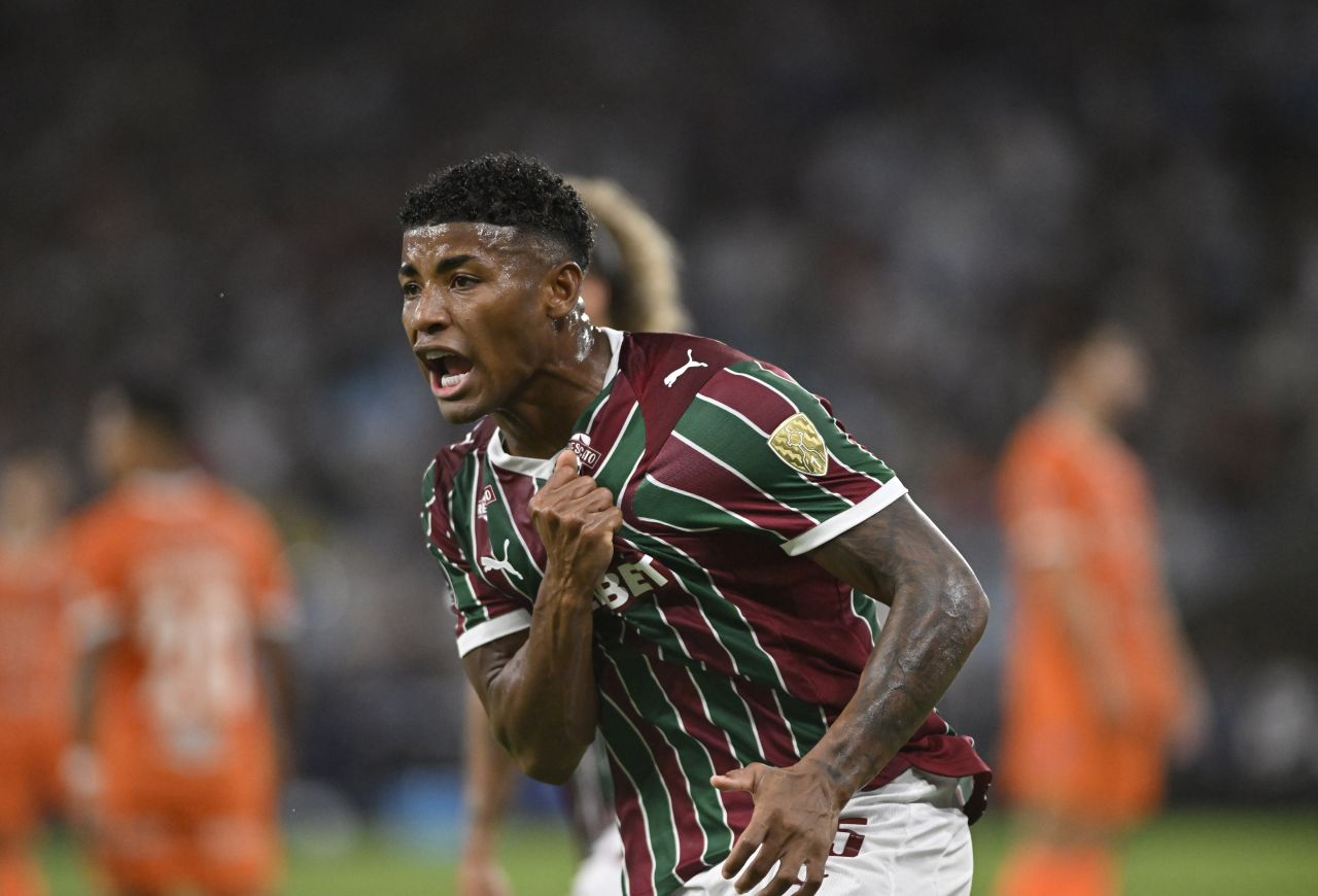 Jogadores do Fluminense comemoram gol no Maracanã
