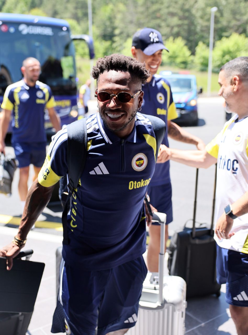 Fred na reapresentação do Fenerbahçe