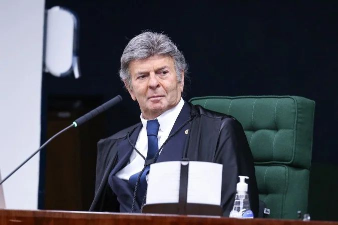 Ministro Luiz Fux no plenário do STF