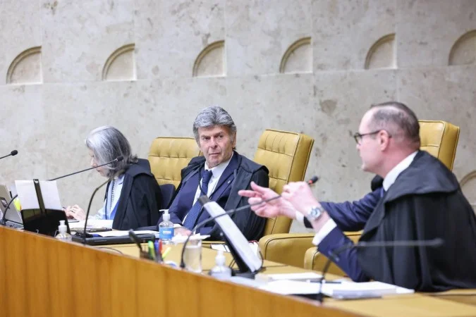 Ministro Luiz Fux durante sessão do STF
