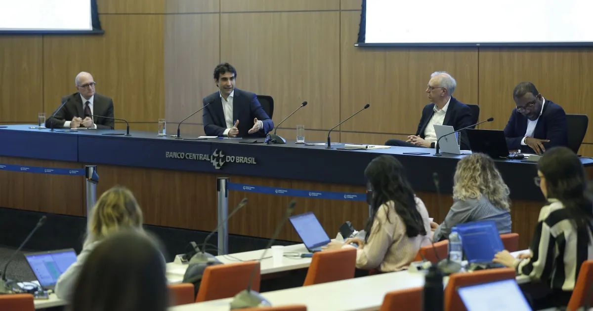 Gabriel Galípolo em coletiva de imprensa