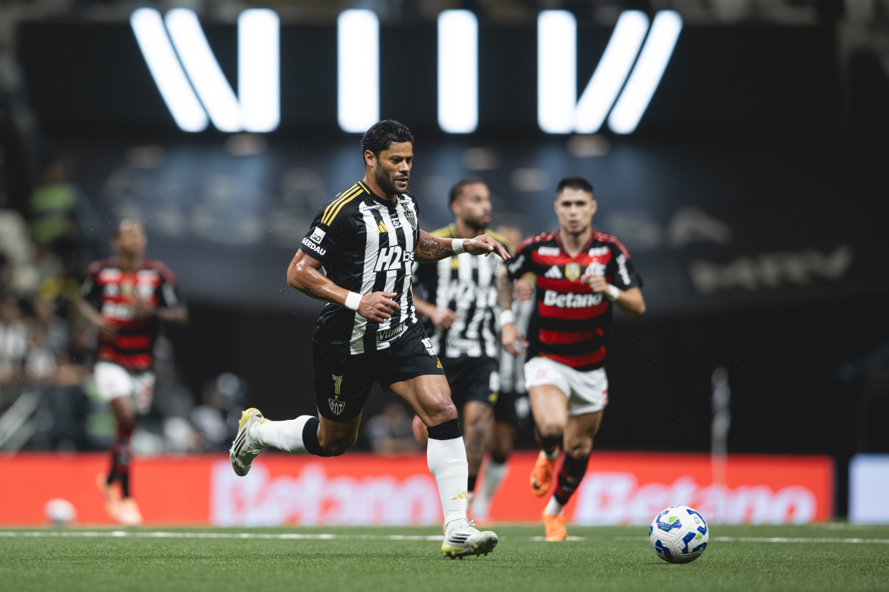 Hulk em ação pelo Atlético-MG