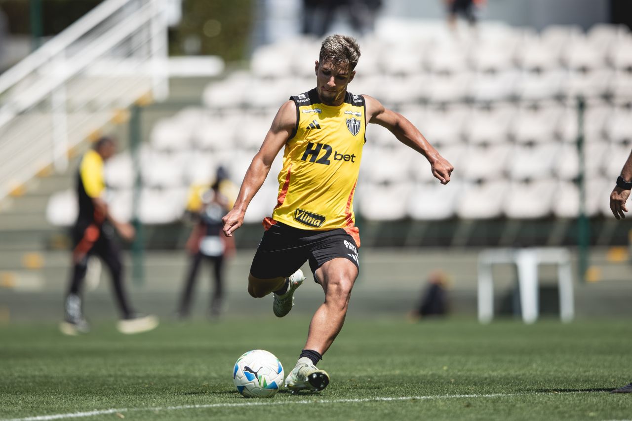 Mateus Iseppe em treino pelo Atlético-MG
