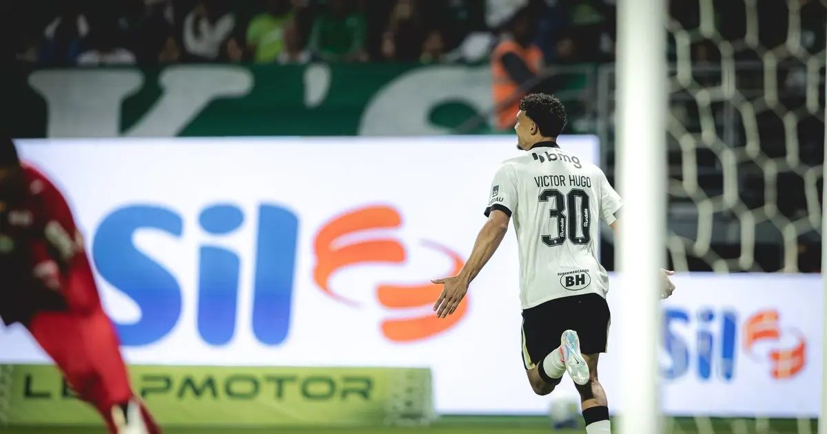 Jogadores do Atlético-MG comemoram gol no Nubank Parque