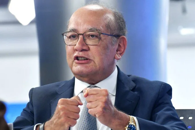 Ministro Gilmar Mendes em sessão do STF