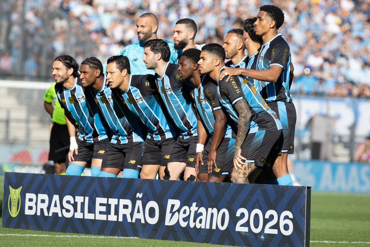 Jogadores do Grêmio posam antes da partida