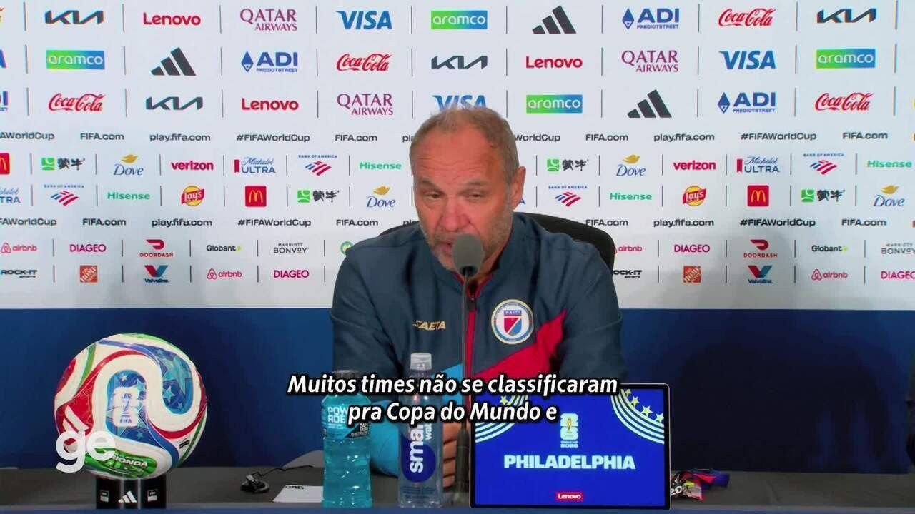 Sébastien Migné em coletiva