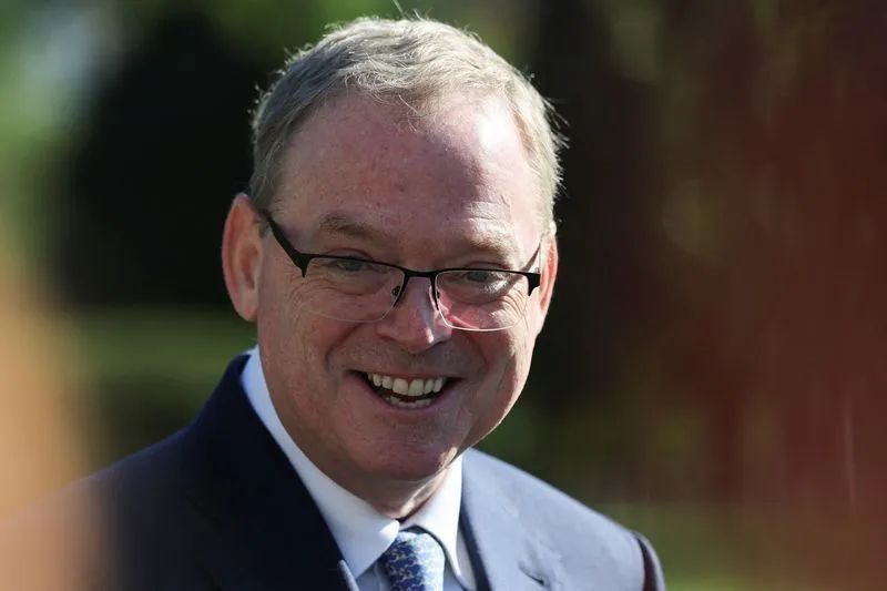 Kevin Hassett em entrevista à CNBC