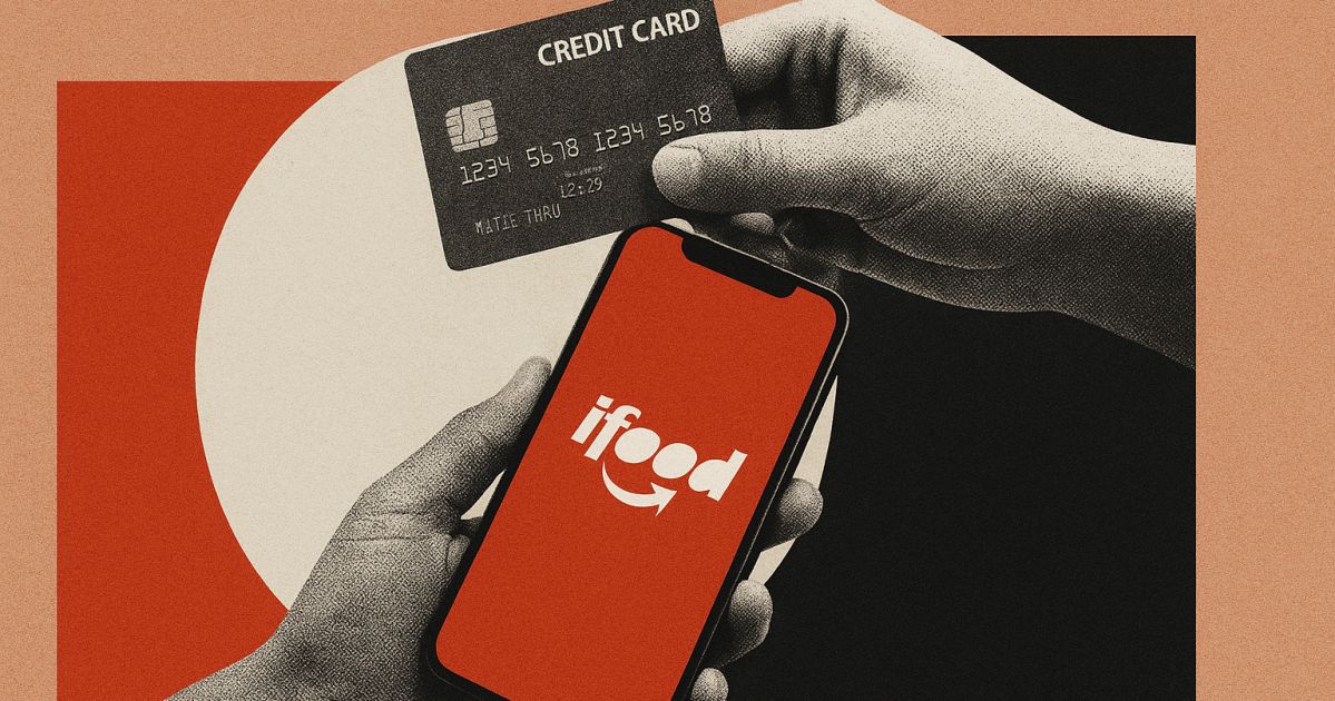 Logotipo do iFood em tela de smartphone