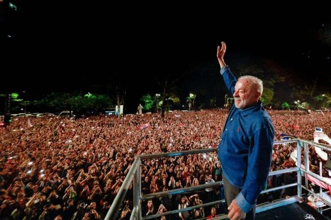 Líderes indígenas em manifestação