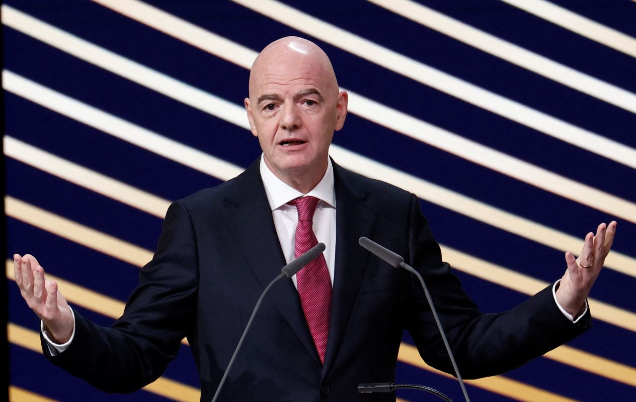 Gianni Infantino em coletiva