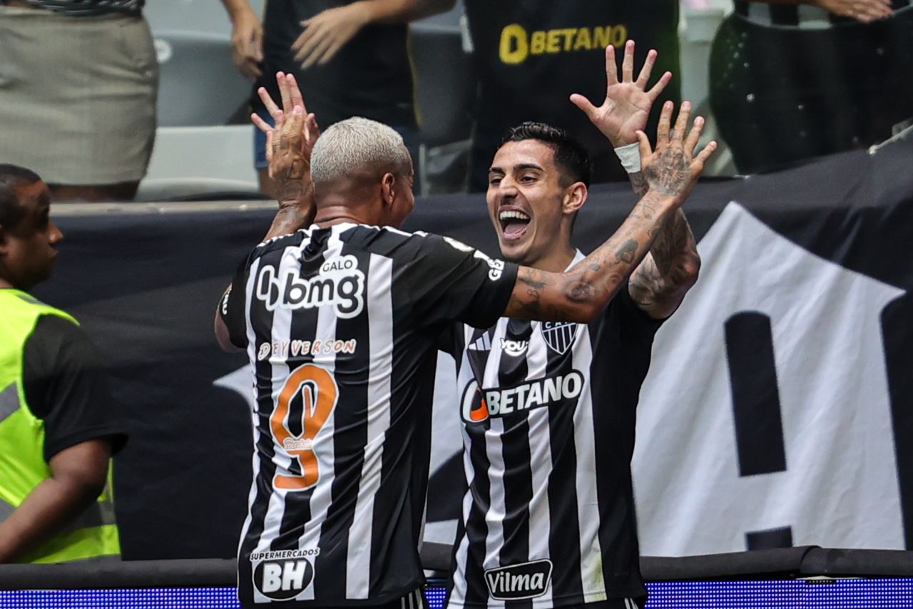 Iseppe em treino pelo Atlético-MG