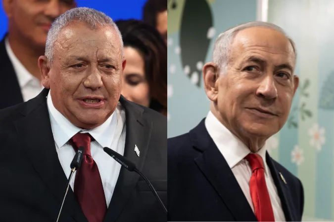 Projeções eleitorais em telão em Israel