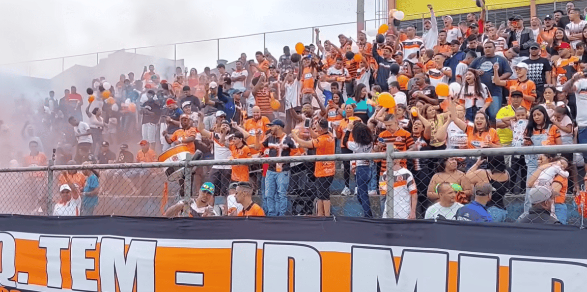 Final da Copa Castelo no Campo da Vila Olímpica em Ferraz de Vasconcelos entre Jd Lourdes e Vem Que Tem, com empate 1x1 decidido nos pênaltis. Goleiro defende dois pênaltis e garante título.