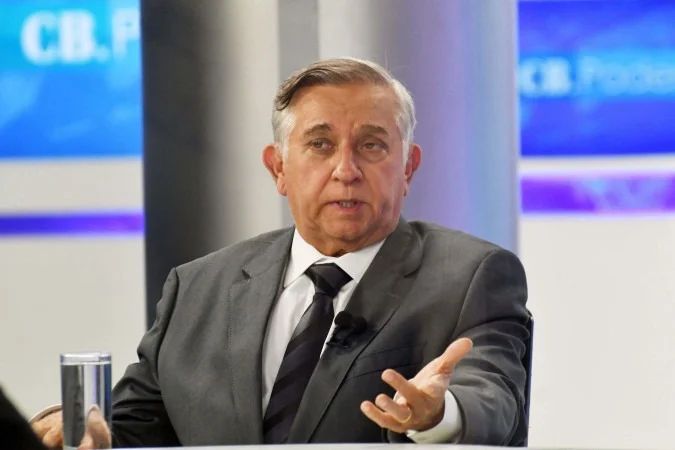 Davi Alcolumbre no plenário do Senado