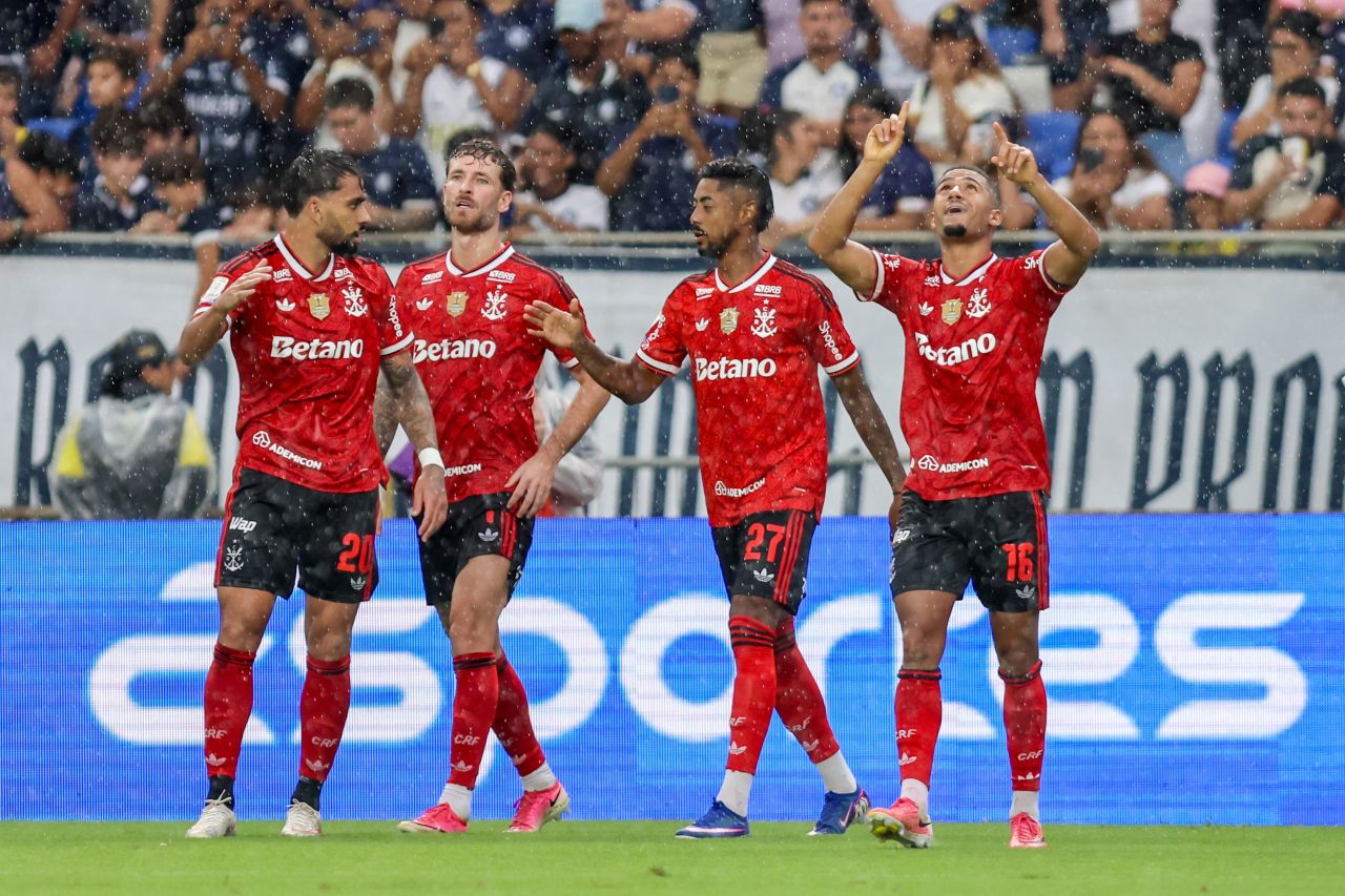Torcida do Flamengo no Mangueirão
