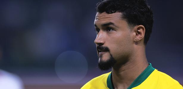 Jefté durante treino do Palmeiras