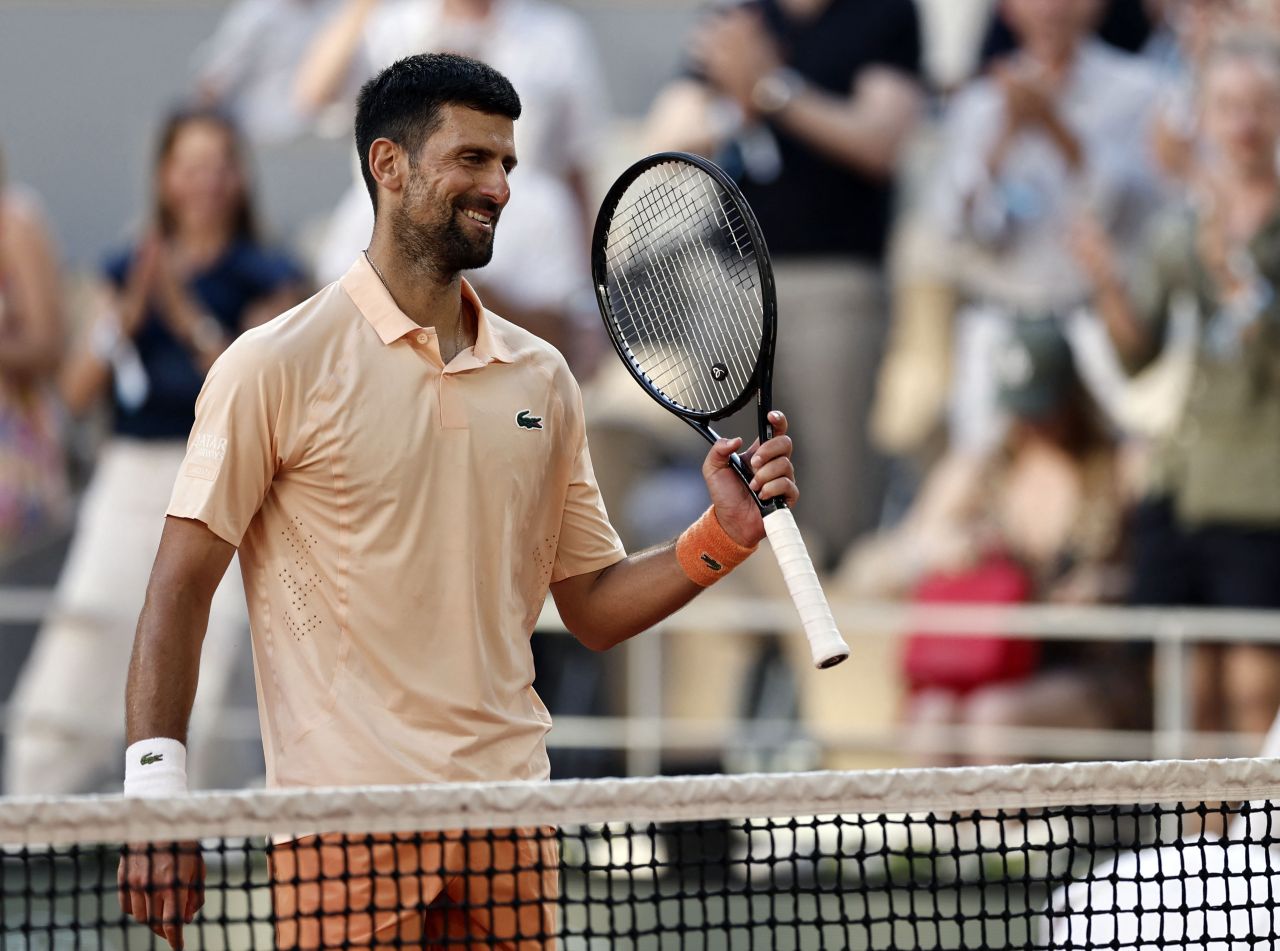 João Fonseca em partida em Roland Garros