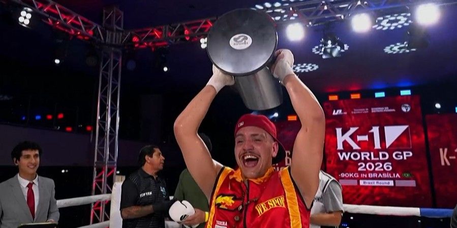 João Victor Pereira comemorando vitória