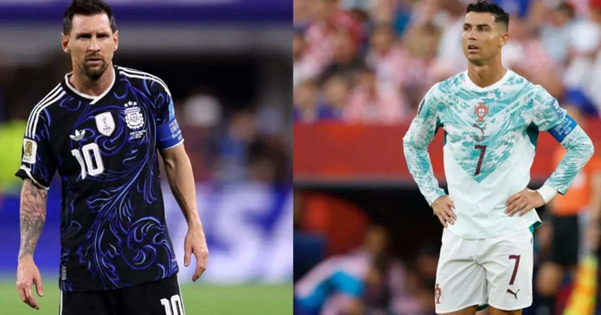 Jogadores do Atlético votando entre Messi e Cristiano