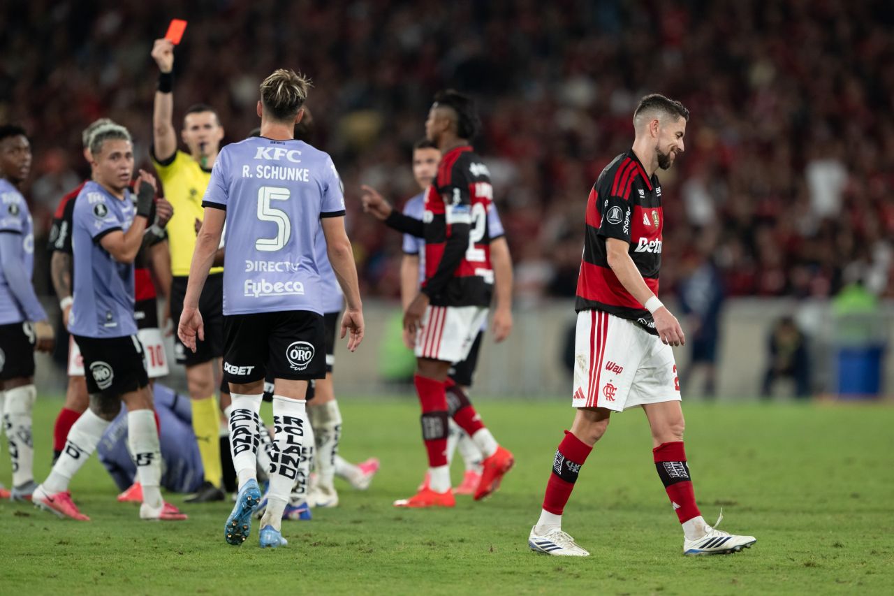 Jorginho expulso contra Independiente del Valle