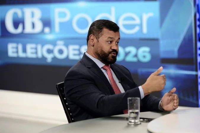 Sidney Neves durante entrevista sobre judicialização eleitoral