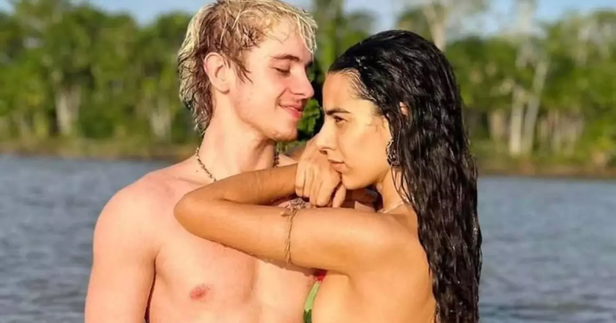 Juliano Floss e Marina Sena se abraçam após o BBB26