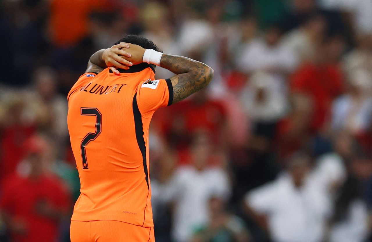 Justin Kluivert lamenta pênalti na Copa do Mundo 2026