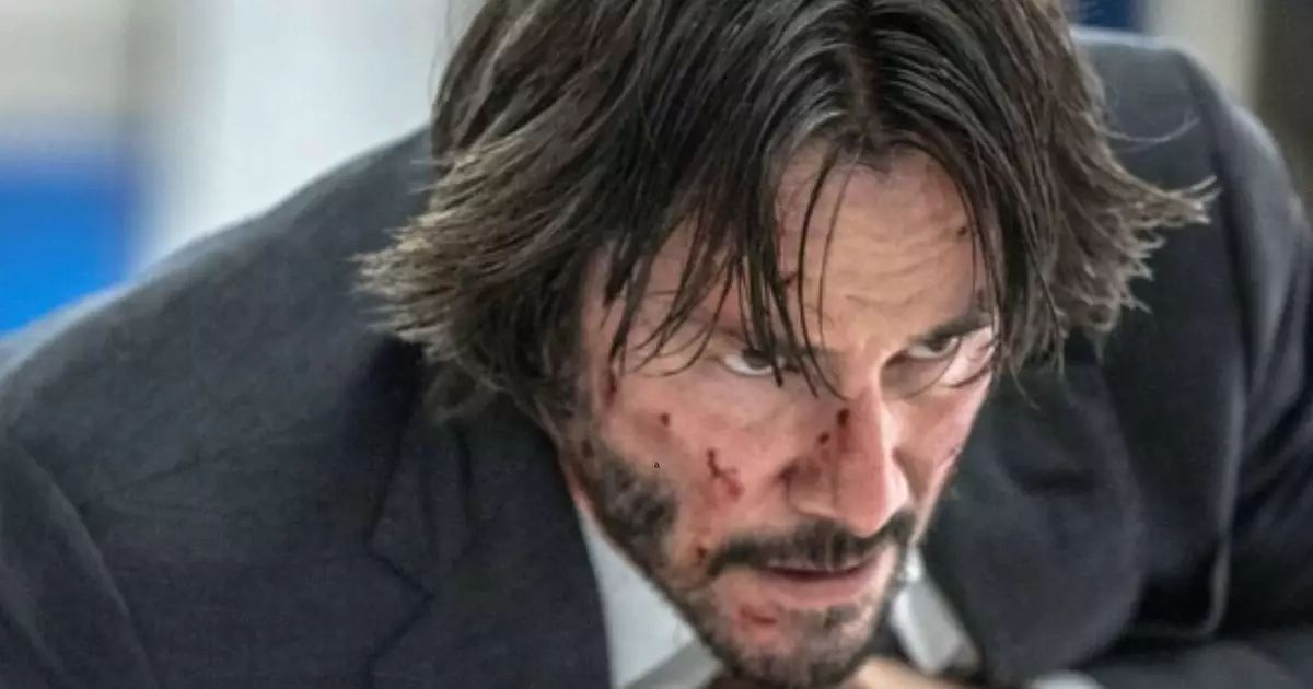 Keanu Reeves jovem trabalhando em restaurante