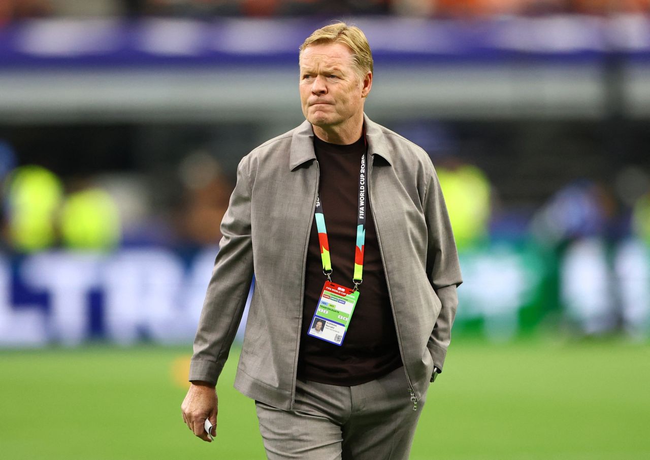 Ronald Koeman em coletiva após partida