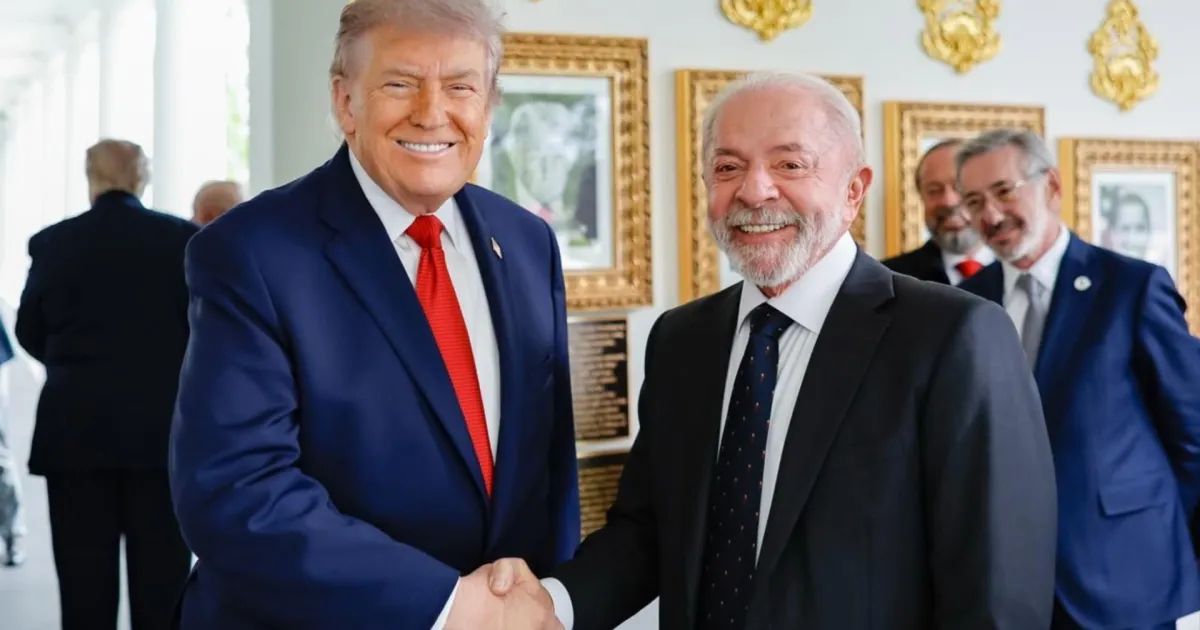 Presidente Lula em ligação telefônica