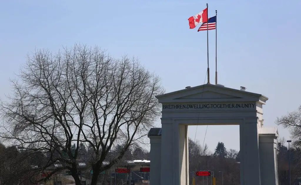 Loja dividida pela fronteira EUA-Canadá