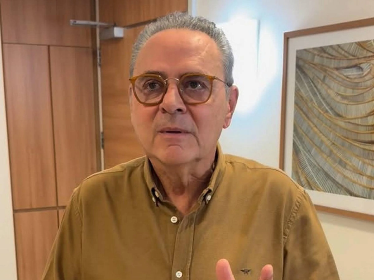 Luis Roberto anuncia diagnóstico em vídeo