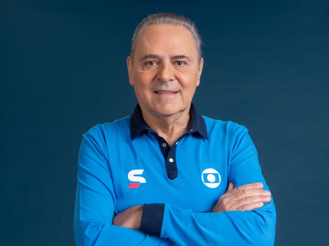 Luis Roberto na cabine de narração