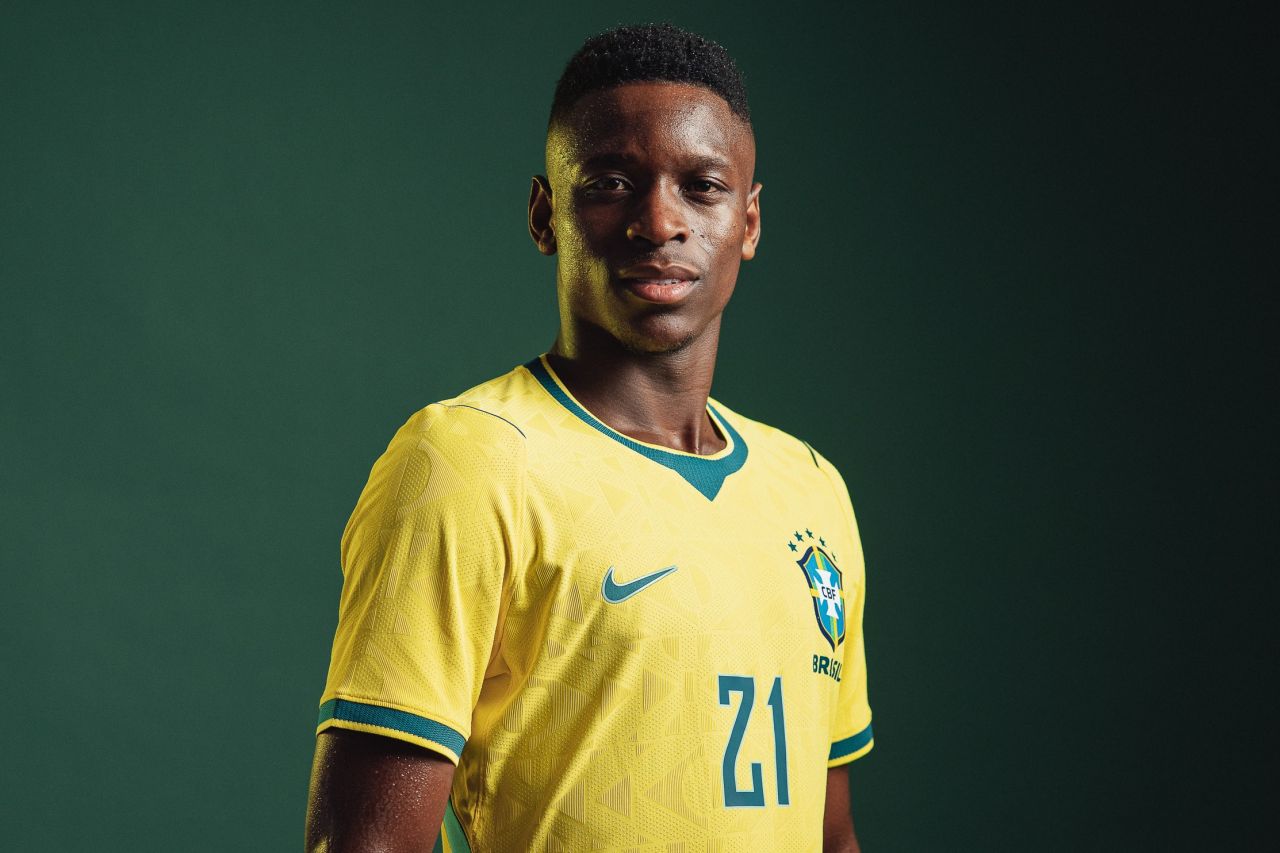 Luiz Henrique em ação com a seleção brasileira
