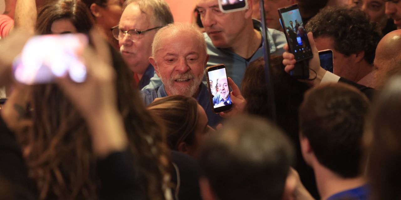 Luiz Inácio Lula da Silva em discurso após reeleição