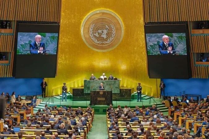 Lula discursando na Assembleia Geral da ONU