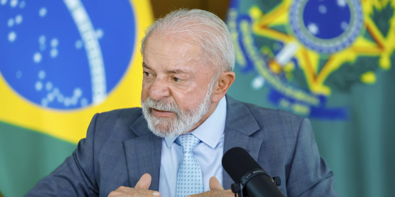 Lula com diretor-geral da PF Andrei Rodrigues e ministro Wellington Lima