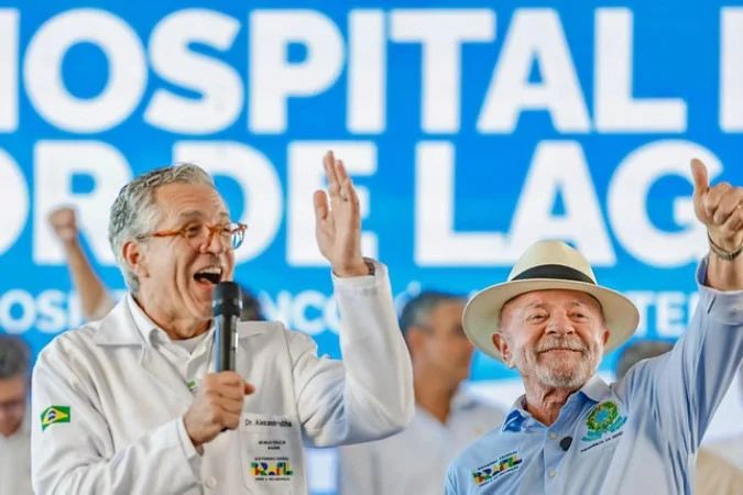 Presidente Lula em visita ao Hospital do Câncer em Sergipe