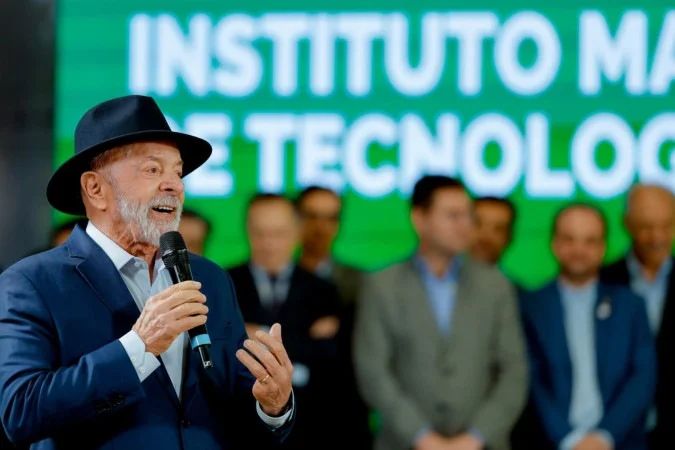 Lula durante visita ao Instituto Mauá de Tecnologia