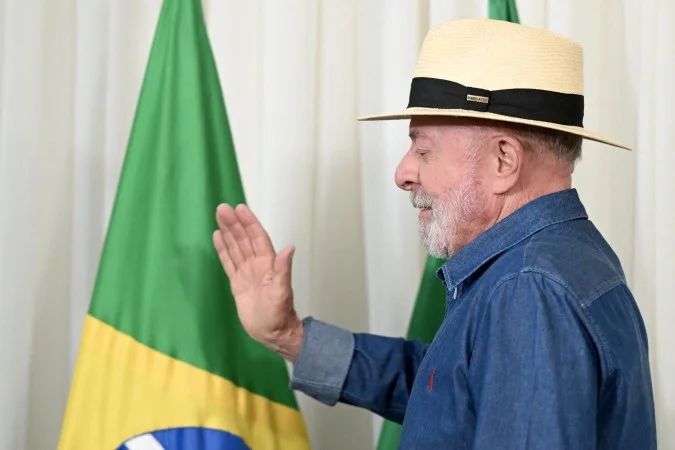 Luiz Inácio Lula da Silva em atividade de campanha