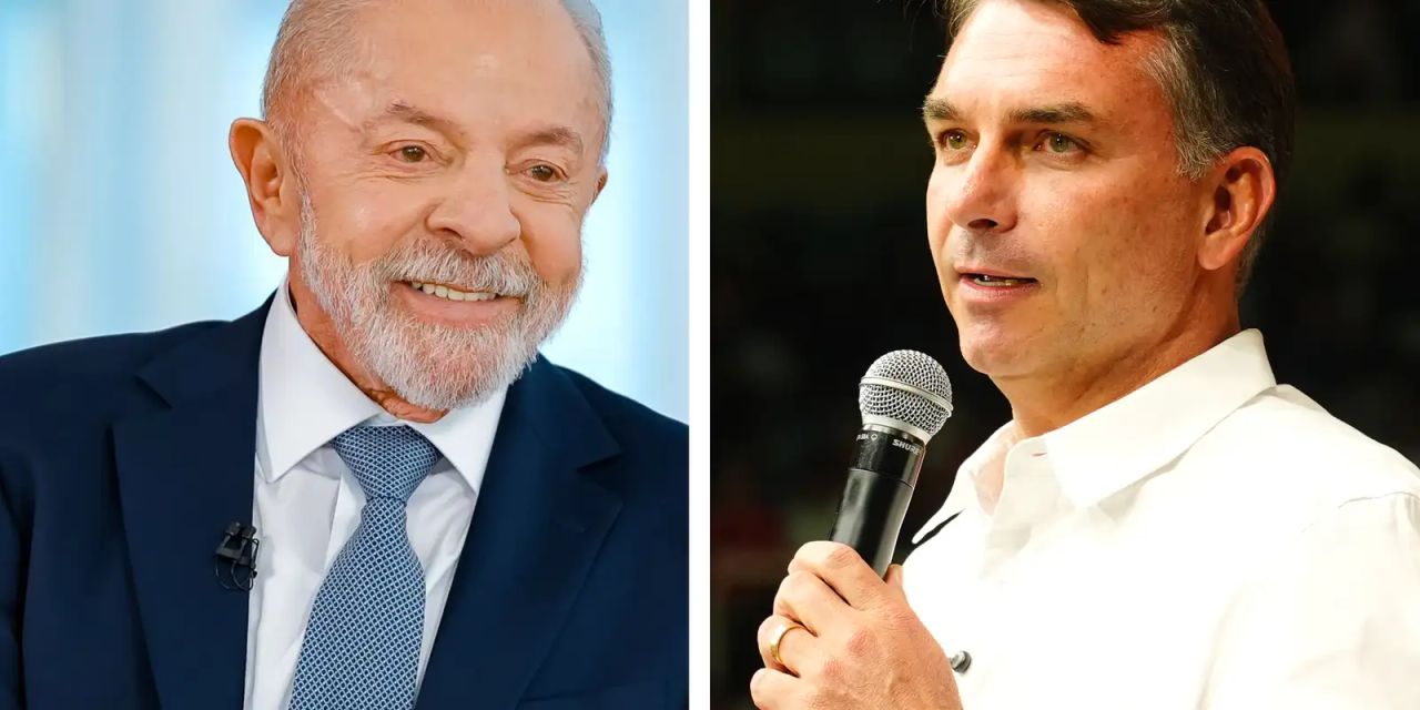 Apoiadores em caminhada política no Rio de Janeiro