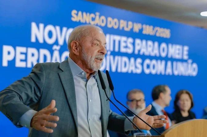 Presidente Lula em carreata em Belo Horizonte