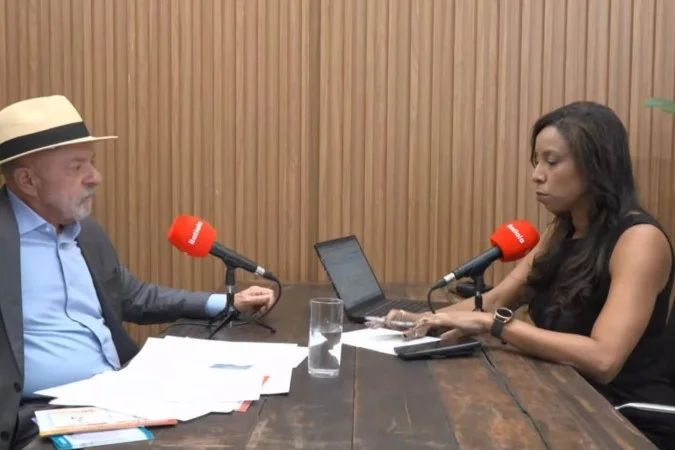 Presidente Lula durante entrevista na Rádio Itatiaia