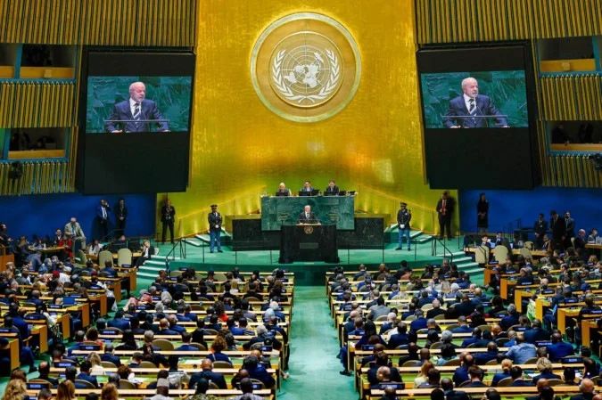 Presidente Lula discursando na Assembleia-Geral da ONU em Nova York