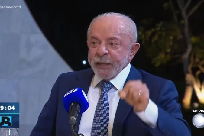Luís Inácio Lula da Silva durante entrevista
