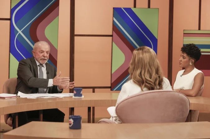 Presidente Lula durante entrevista ao programa Sem Censura
