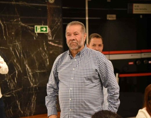 Carlos Lupi durante convenção do PDT em Minas Gerais