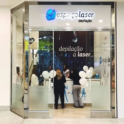 Boletim de fato relevante da Espaçolaser em documento