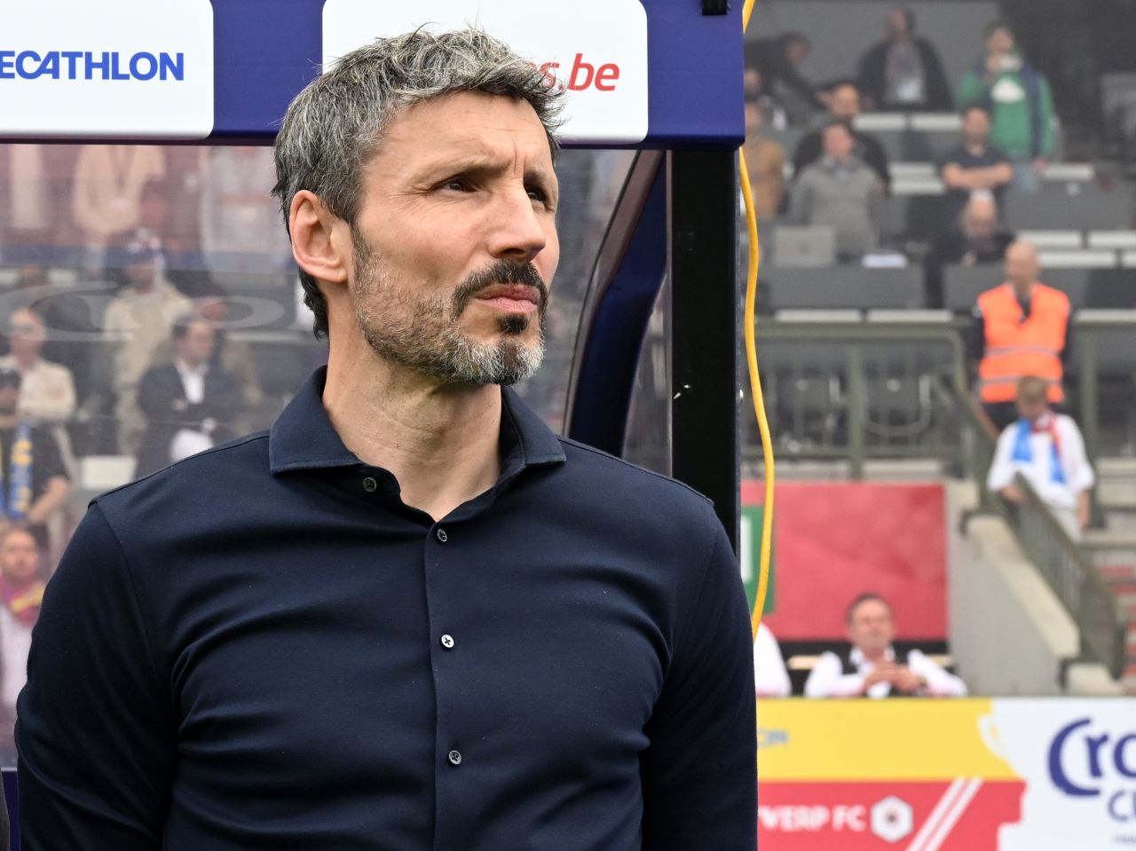 Mark van Bommel em coletiva